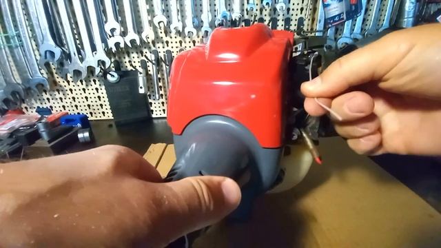 Honda GX25 revisione completa - test con regolazione carburazione смотреть онлайн