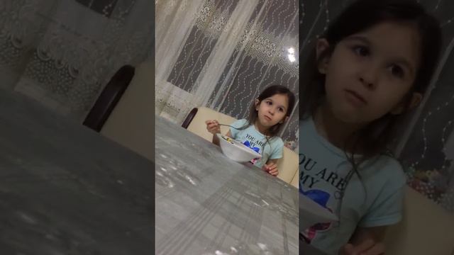Если нет мозгов ПАПА найдёт другую с мозгами 😂 смотреть онлайн
