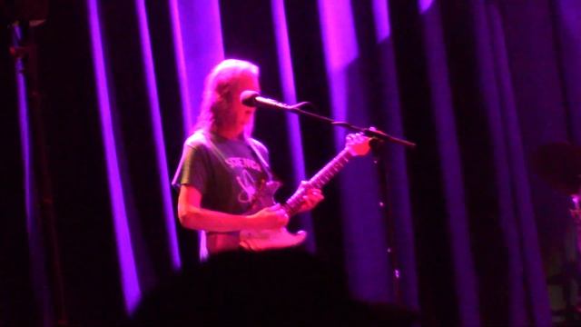 Todd Rundgren-Hello It's Me live in Milwaukee, WI 6-30-22 смотреть онлайн