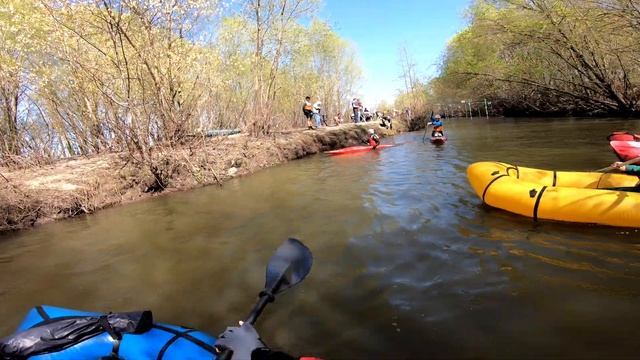 Первенство Рязанской области по гребному слалому на пакрафте | 23.04.2023 смотреть онлайн