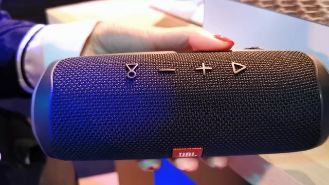 JBL Flip 5 Bluetooth speaker update смотреть онлайн