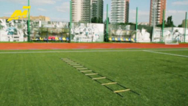 Координационная лестница. Упражнения для бега. смотреть онлайн