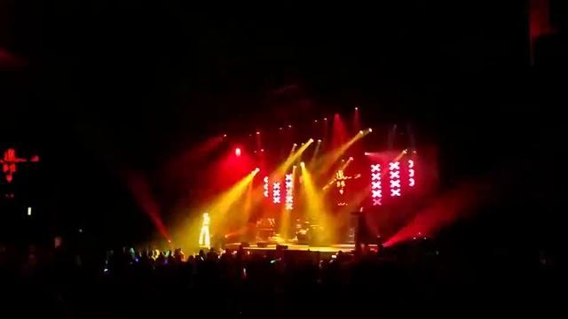 80's Weekend Day 2 Concert - DJ Diablo playing Nicky Romero - Toulouse смотреть онлайн