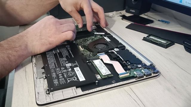 HP Laptop 15 dy2035tg заміна RAM і розбір смотреть онлайн