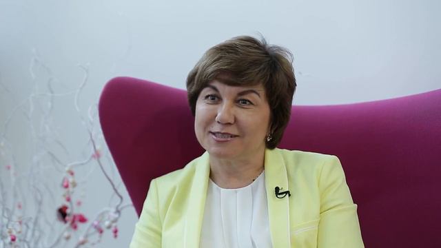 Avon _ интервью к 25-летию Компании смотреть онлайн