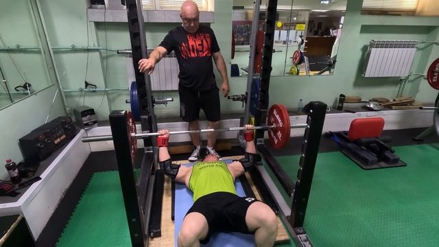 Жим с пола Raw разгрузка перед маячным жимом лёжа 1 сентября 2023г смотреть онлайн