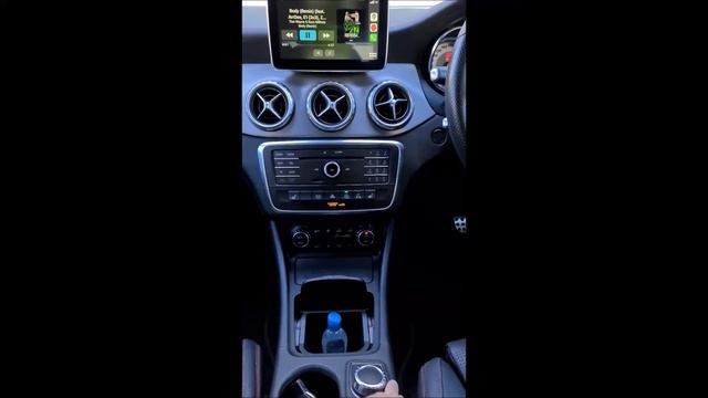 2016 Mercedes Benz GLA250 - Apple CarPlay & Android Auto Integrated