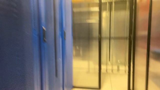 Nice and Neat Cables at DigitalOcean's NYC1 | Data Center Diaries смотреть онлайн