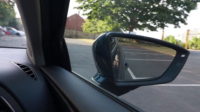 Reverse Bay Parking using the Mirrors for Reference Points - Driving Test Manoeuvre смотреть онлайн
