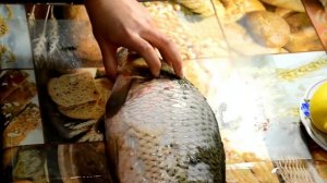 Чистка и разделка Карпа.  Новый способ!