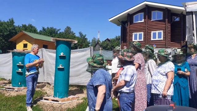 Экскурсия на пасеку. Добрая пасека в Истре. смотреть онлайн