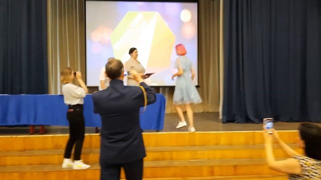 Вручение аттестата после 9 класса смотреть онлайн