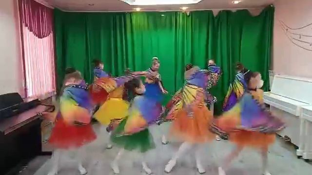 Вальс бабочек смотреть онлайн