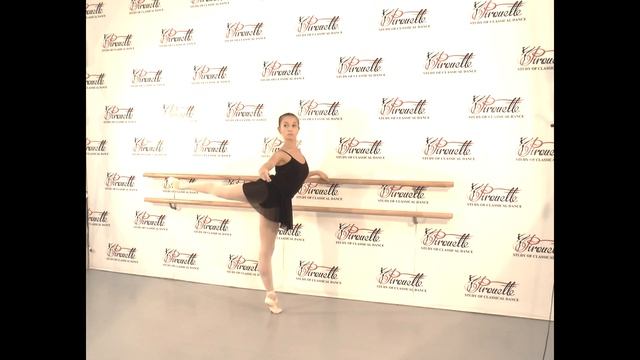 "PIROUETTE" 14.11.01 Fouetté поворот на 90% на полупальцах и с plié-relevé, к палке и от палки смотреть онлайн