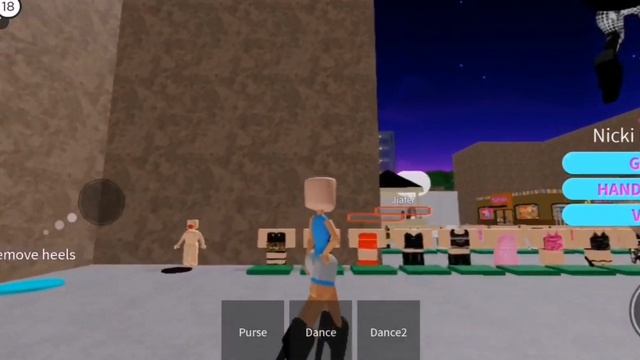 Я ЗАШЛА В САМУЮ ЭСТЕТИЧНУЮ ИГРУ РОБЛОКСА.... It's robloxxx Jiafei's aesthetic flop town смотреть онлайн
