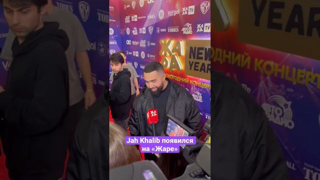 Напишите в комменты вашу любимую песню у Бахи #попкейк #jahkhalib смотреть онлайн