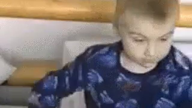 Тот момент когда проспал на любимую работу! смотреть онлайн