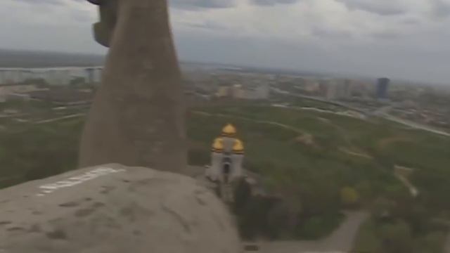 САМАЯ ВЫСОКАЯ СТАТУЯ В МИРЕ!