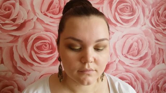 МАКИЯЖ ГЛАЗ в ЗОЛОТЕ "СОЛНЕЧНОЕ НАСТРОЕНИЕ" Festive makeup in golden colors смотреть онлайн