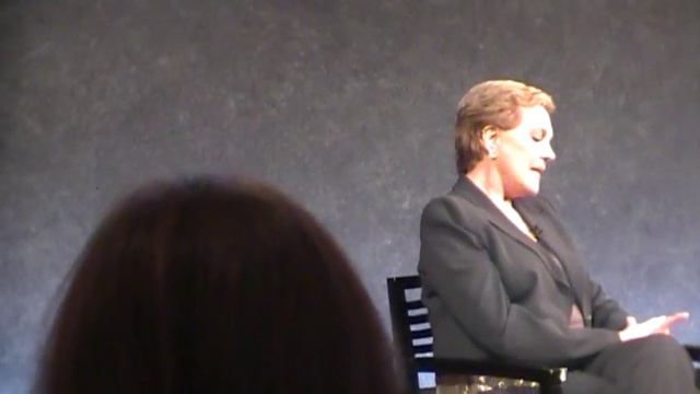 Julie Andrews at The Paley Center Part 2 смотреть онлайн