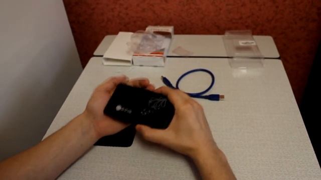 Обзор HDD Case кейс USB 3 0 to SATA смотреть онлайн
