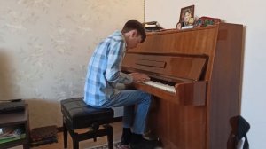 И. Парфёнов Домик в клину