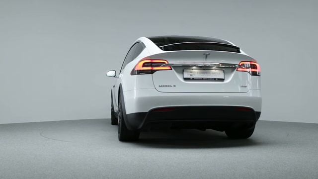 040785 - Model X 100 D - Sonderlackierung Perl-Weiß смотреть онлайн