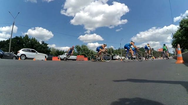 Triathlon Kharkiv Man 2016. Категория "Мужчины ПРО" на дистанции смотреть онлайн