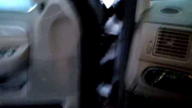 Ford Explorer, 2004 год