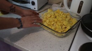 Картофель с капустой в духовке. Простой и быстрый рецепт