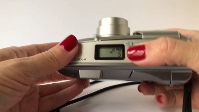 35mm film camera Olympus SuperZoom 80s смотреть онлайн