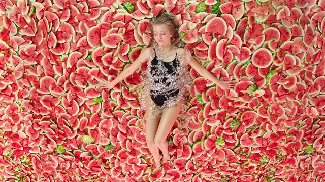 ХЛЕБ — Sprite смотреть онлайн