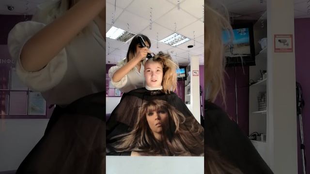 Меня стригут налысо мне надоели мои волосы?? смотреть онлайн