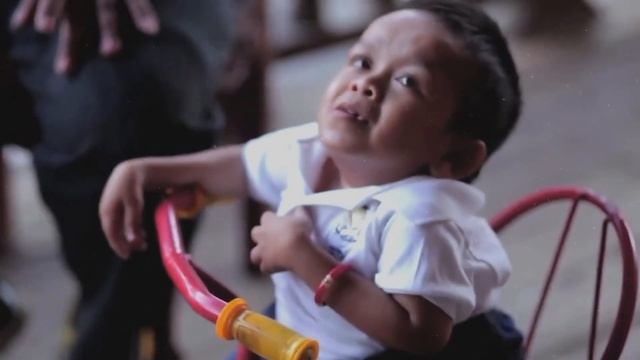 13 Самых Маленьких Людей в Мире, в Существование Которых Вы не Поверите смотреть онлайн