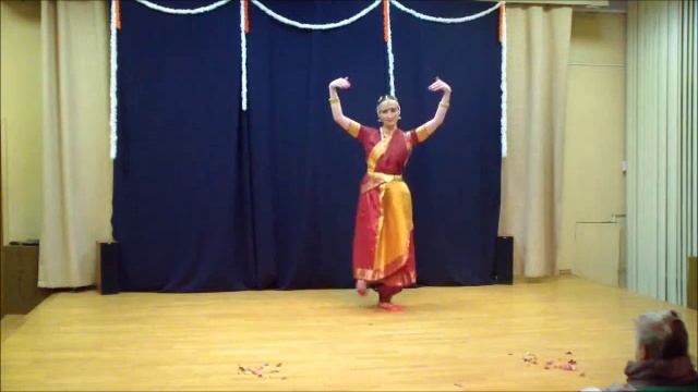 Бхаратанатьям - Indian Dance In Moscow - Kirtanam Vishweshvara