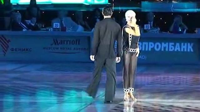 Кубок мира 2009 «Звездный бал» – Михал Малитовски и Джоанна Льюнис Польша    Бальные танцы учим смотреть онлайн