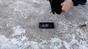 Что Будет Если Согнуть Телефон ?!
