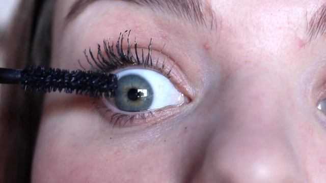 Marc Jacobs Velvet Primer Mascara смотреть онлайн