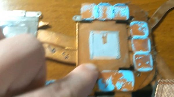 Жидкий метал на ноутбуке