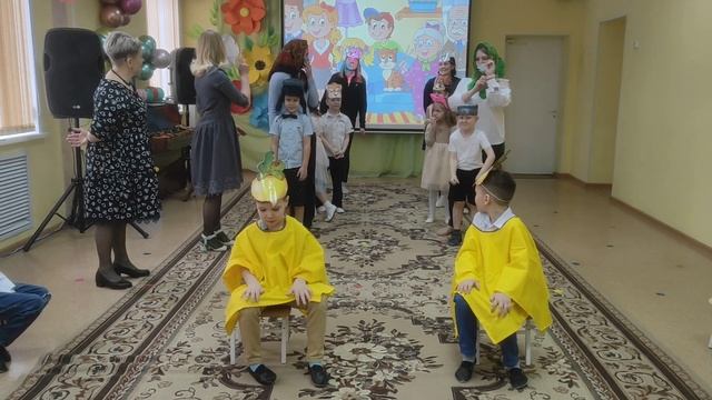 23 февраля и 8 марта 2023 группа Звездочки МАДОУ 97 смотреть онлайн