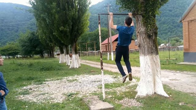 Подтягивание на перекладине(День 22-30) 67 подтягиваний!!! смотреть онлайн