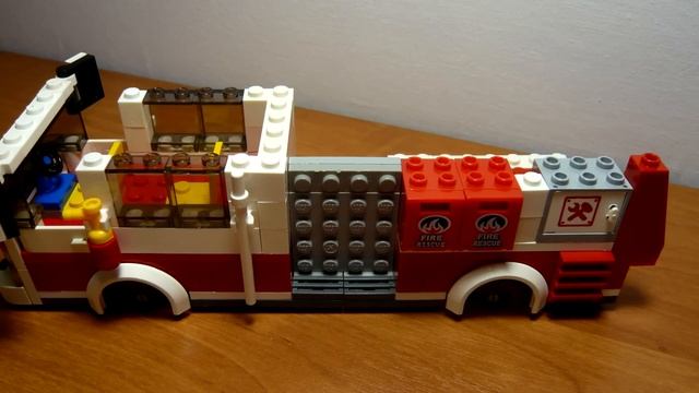LEGO САМОДЕЛКА #24 | Пожарная машина / Fire truck смотреть онлайн