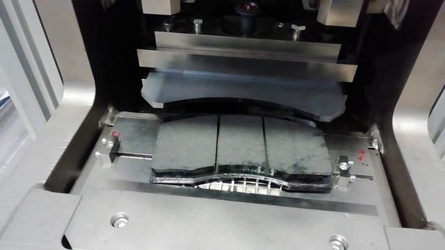Machine to test the shear strength of brake pads (SST) смотреть онлайн