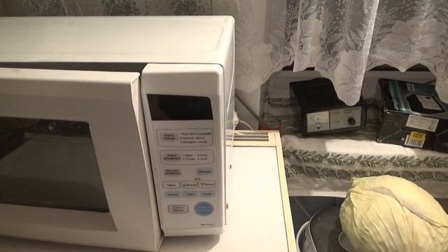 Микроволновая печь LG MS-1744U смотреть онлайн