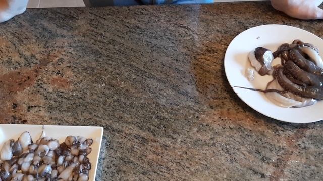 Рецепт севиче из осьминога в лимонном соке. Празднуем День Рождения. смотреть онлайн