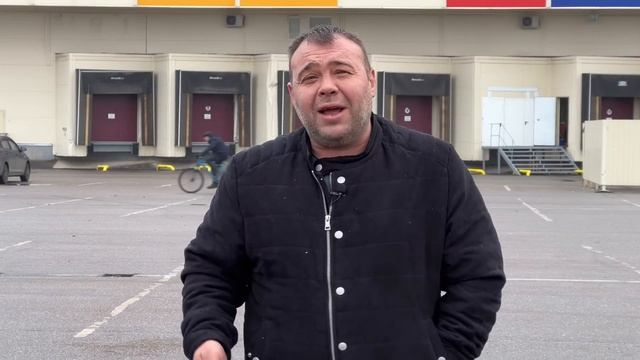 ИСТОРИЯ ПРО ОТДЫХ В ПСИХУШКЕ смотреть онлайн