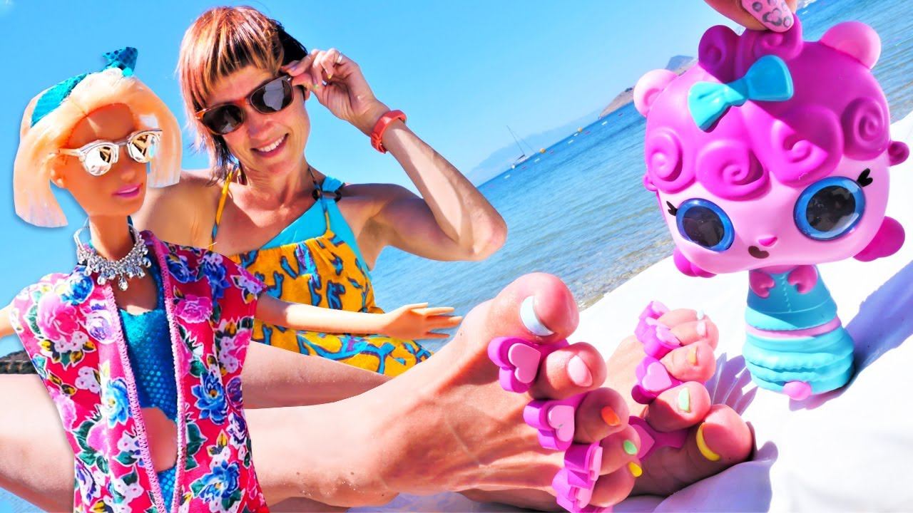 Маша Капуки, Барби и СПА салон на пляже. Видео для девочек. Игры в куклы смотреть онлайн