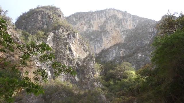 Tolantongo falls, magical place смотреть онлайн