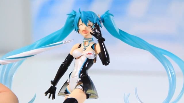 Figma Racing Miku Hatsune 初音ミク First Win Version by Good Smile Company Reviews смотреть онлайн