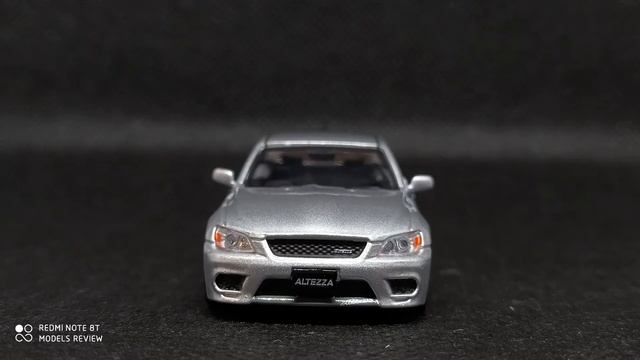 INNO64 Toyota Altezza RS200 Z-EDITION 1/64 смотреть онлайн